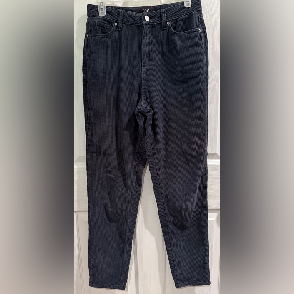 BDG Dark Gray Wide Wale Corduroy Pants Mom High Rise Straight Leg Size 26